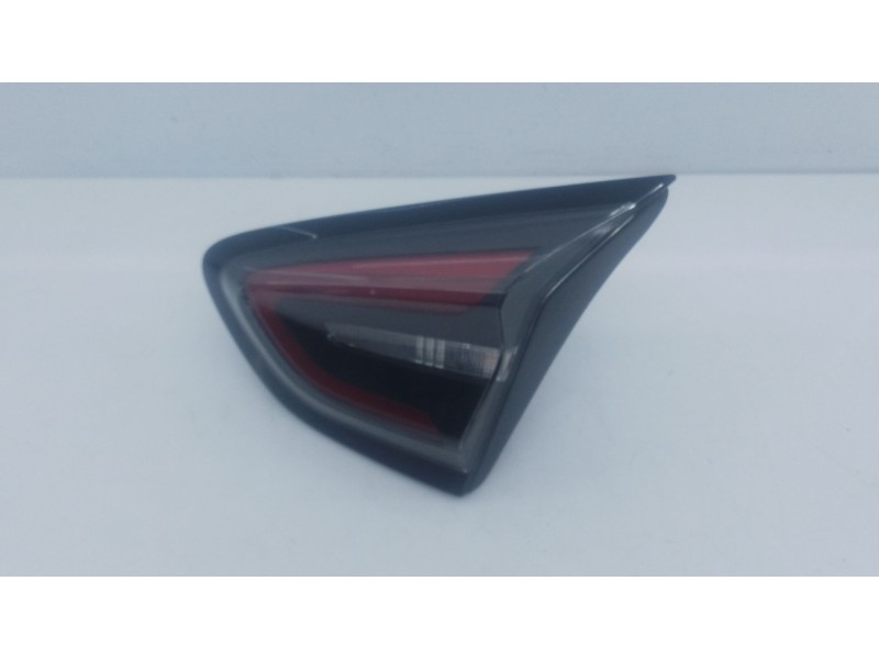 Recambio de piloto trasero derecho porton para ford puma (j2k, cf7) 1.0 ecoboost mhev referencia OEM IAM   