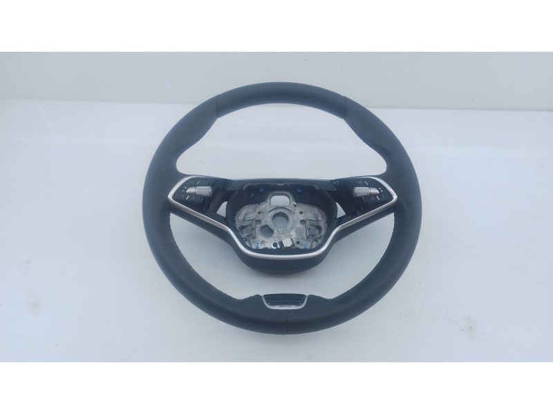Recambio de volante para skoda octavia iv (nx3, nn3, pv3) 2.0 tdi referencia OEM IAM   