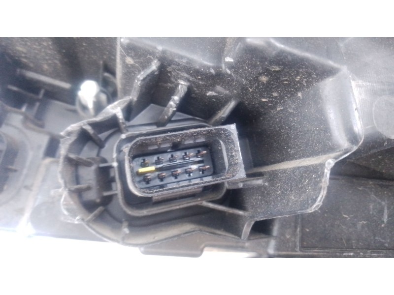 Recambio de faro derecho xenon para peugeot 3008 ii suv (mc_, mr_, mj_, m4_) 1.2 thp/ puretech 130 (mrhnsm, mrhnsu, mrhnsj, mrhn