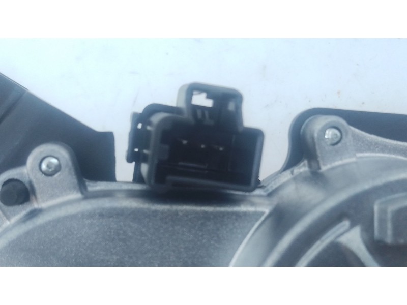 Recambio de motor limpia trasero para ford puma (j2k, cf7) 1.0 ecoboost mhev referencia OEM IAM L1TB17404AB  