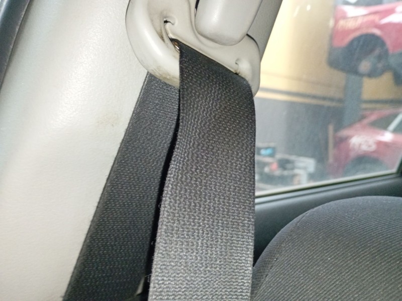 Recambio de cinturon seguridad delantero derecho para suzuki grand vitara ii (jt, te, td) 1.9 ddis a las 4 ruedas (jt419, td44, 