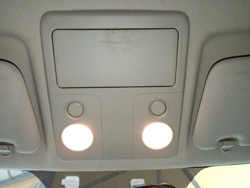 Recambio de luz interior para suzuki grand vitara ii (jt, te, td) 1.9 ddis a las 4 ruedas (jt419, td44, jb419wd, jb419xd) refere