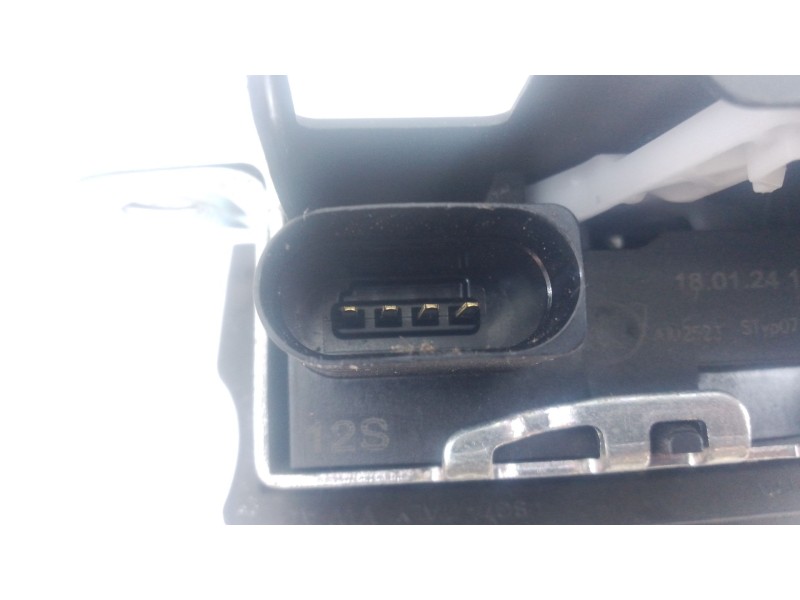 Recambio de cerradura maletero / porton para volkswagen polo vi (aw1, bz1, ae1, bz3) 1.0 tsi referencia OEM IAM   
