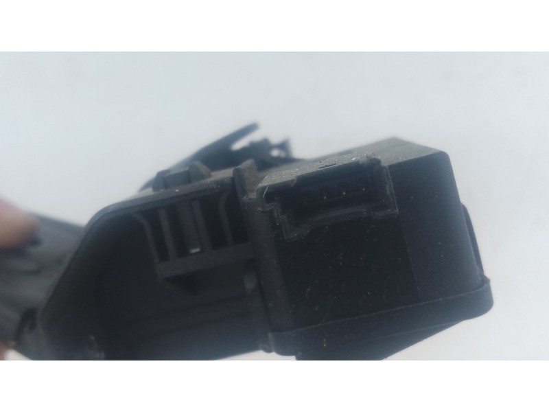 Recambio de cerradura maletero / porton para bmw 3 (e90) 320 d referencia OEM IAM   
