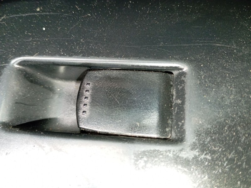 Recambio de mando elevalunas delantero derecho para suzuki grand vitara ii (jt, te, td) 1.9 ddis a las 4 ruedas (jt419, td44, jb
