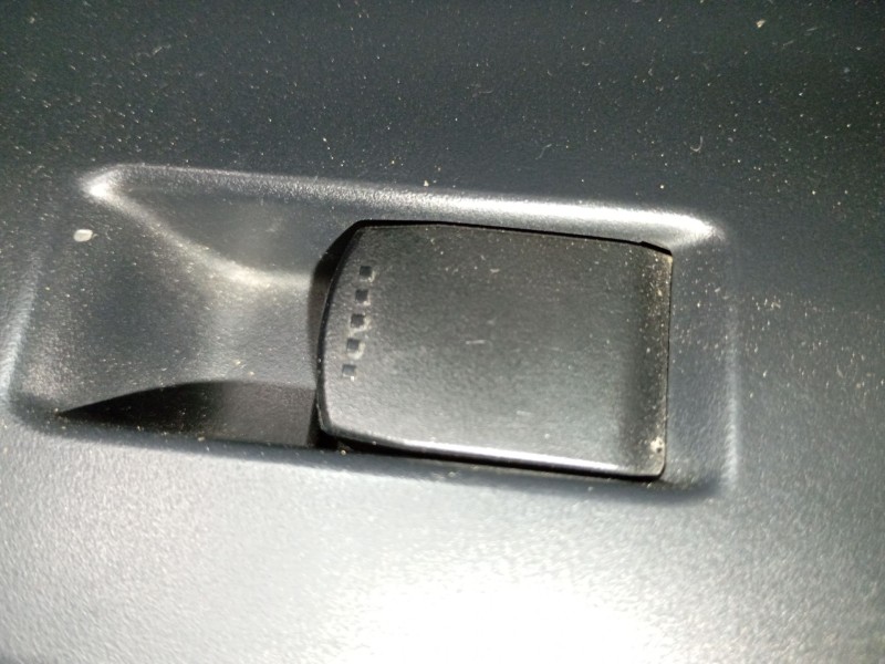 Recambio de mando elevalunas trasero derecho para suzuki grand vitara ii (jt, te, td) 1.9 ddis a las 4 ruedas (jt419, td44, jb41