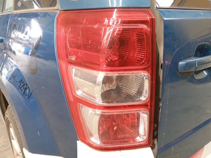 Recambio de piloto trasero izquierdo para suzuki grand vitara ii (jt, te, td) 1.9 ddis a las 4 ruedas (jt419, td44, jb419wd, jb4