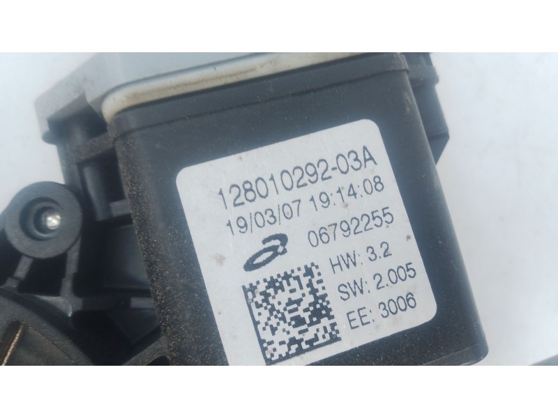Recambio de elevalunas delantero izquierdo para renault captur i (j5_, h5_) 1.5 dci 90 referencia OEM IAM   