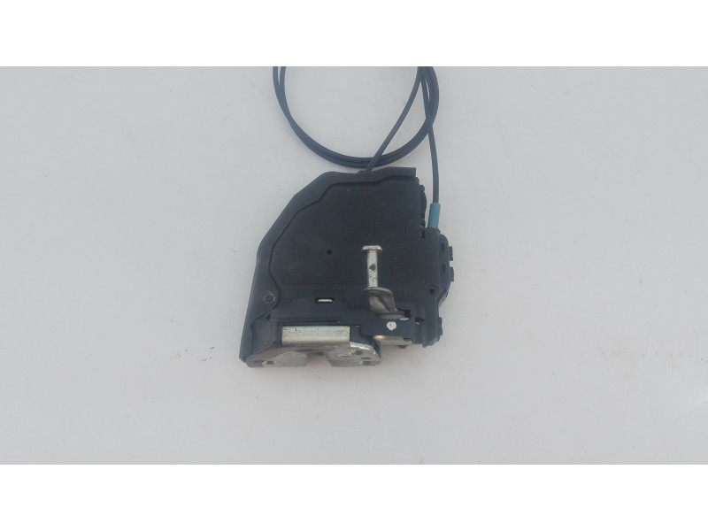 Recambio de cerradura puerta trasera derecha para toyota verso (_r2_) 2.0 d-4d (aur20_) referencia OEM IAM   