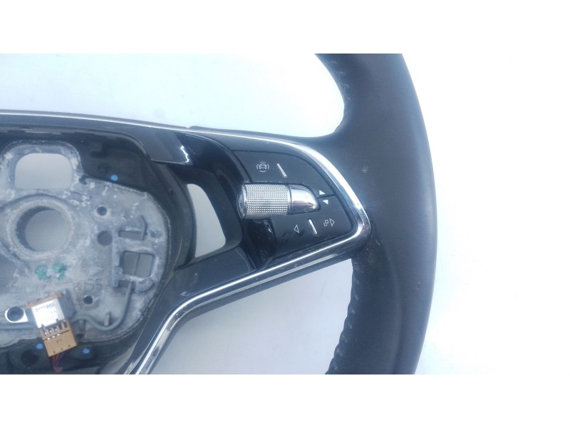 Recambio de volante para skoda fabia iv (pj3) 1.0 tsi referencia OEM IAM   