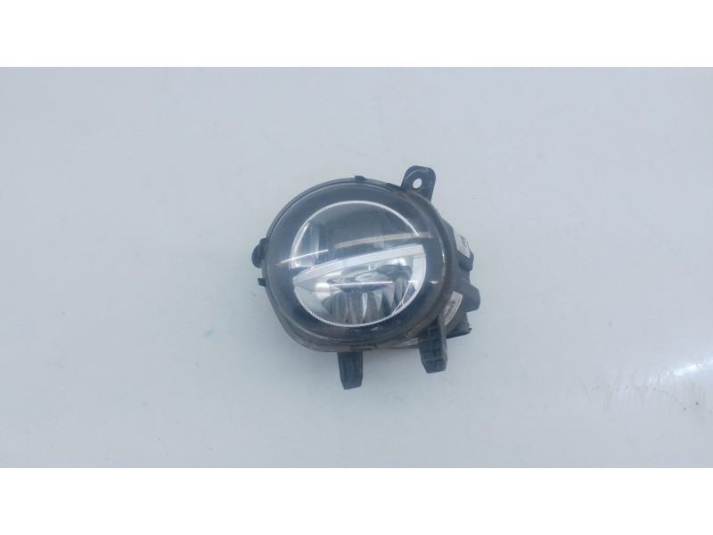 Recambio de faro antiniebla izquierdo para bmw 1 (f20) 116 d referencia OEM IAM   