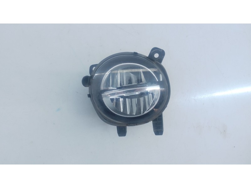 Recambio de faro antiniebla izquierdo para bmw 1 (f20) 116 d referencia OEM IAM   