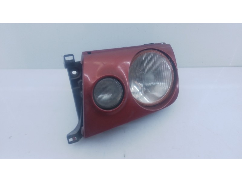 Recambio de faro izquierdo para nissan terrano ii (r20) 2.7 tdi 4wd referencia OEM IAM   