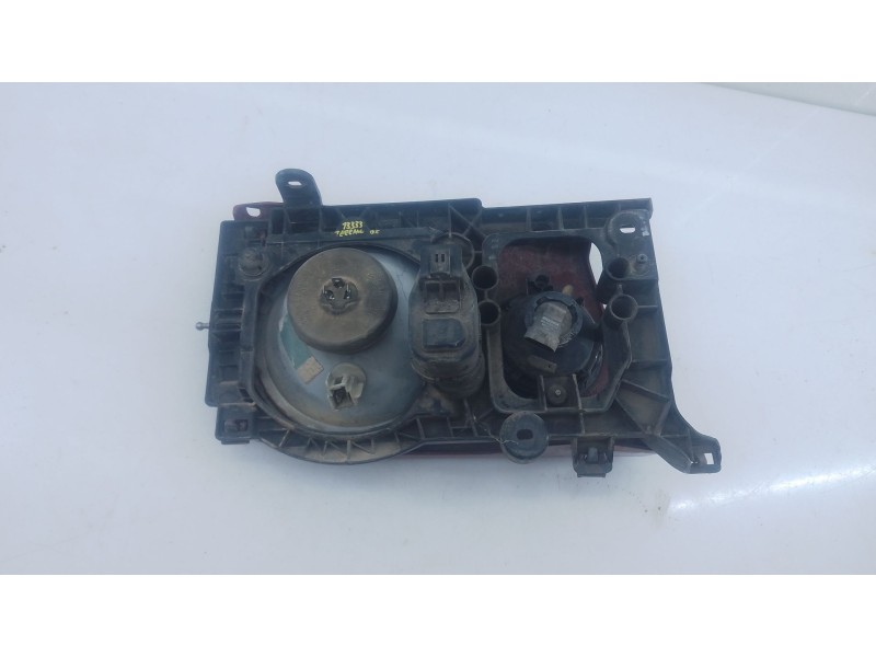Recambio de faro izquierdo para nissan terrano ii (r20) 2.7 tdi 4wd referencia OEM IAM   