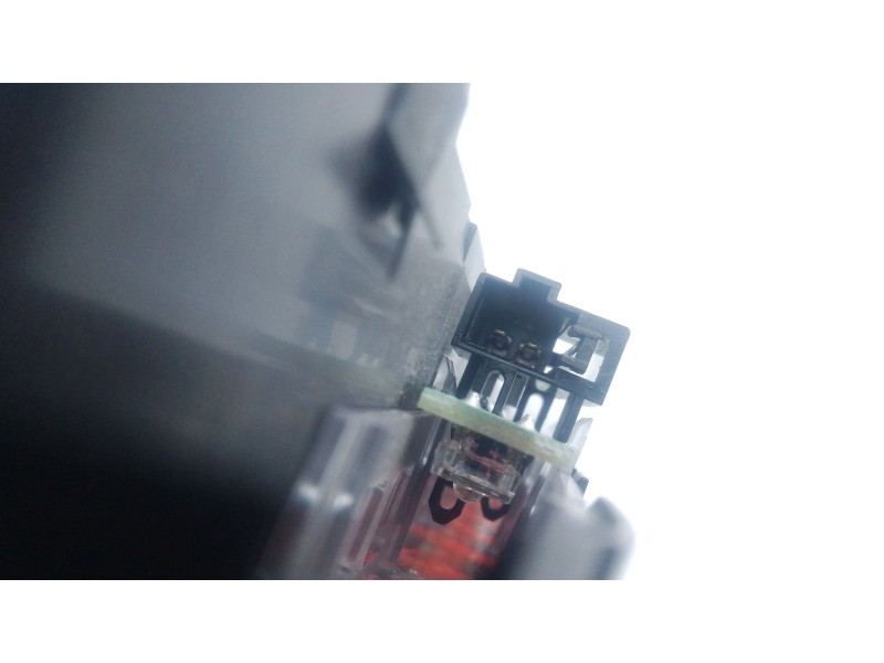 Recambio de luz central de freno para volkswagen tiguan (ad1, ax1) 2.0 tdi referencia OEM IAM   
