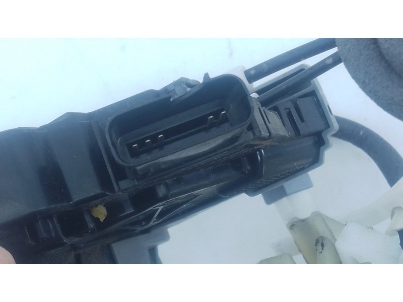 Recambio de cerradura puerta trasera izquierda para kia sorento () concept referencia OEM IAM   