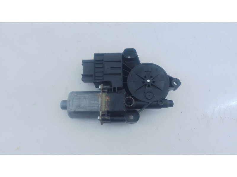 Recambio de motor elevalunas delantero izquierdo para volkswagen t-cross (c11, d31) 1.0 tsi referencia OEM IAM   