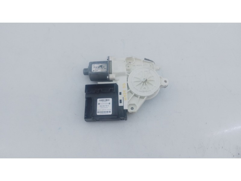 Recambio de motor elevalunas delantero derecho para volkswagen golf plus (5m1) bluemotion edition referencia OEM IAM   