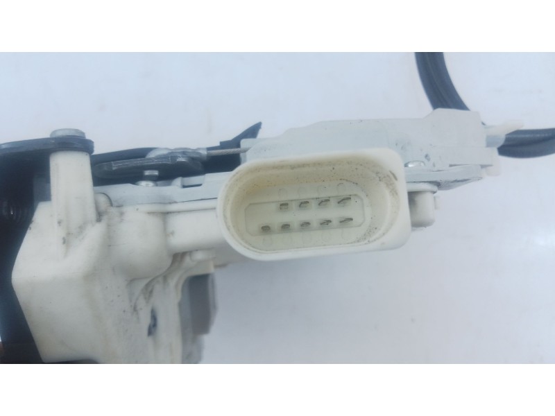 Recambio de cerradura puerta trasera izquierda para volkswagen touareg (7p5, 7p6) 3.0 v6 tdi referencia OEM IAM   