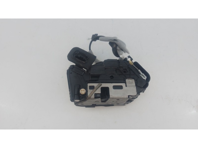 Recambio de cerradura puerta trasera izquierda para seat leon (kl1, klg) 2.0 tdi referencia OEM IAM   