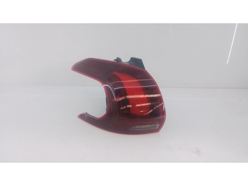 Recambio de piloto trasero izquierdo para peugeot 2008 i (cu_) 1.2 vti referencia OEM IAM   