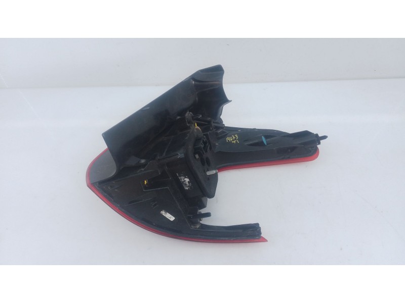 Recambio de piloto trasero izquierdo para peugeot 2008 i (cu_) 1.2 vti referencia OEM IAM   