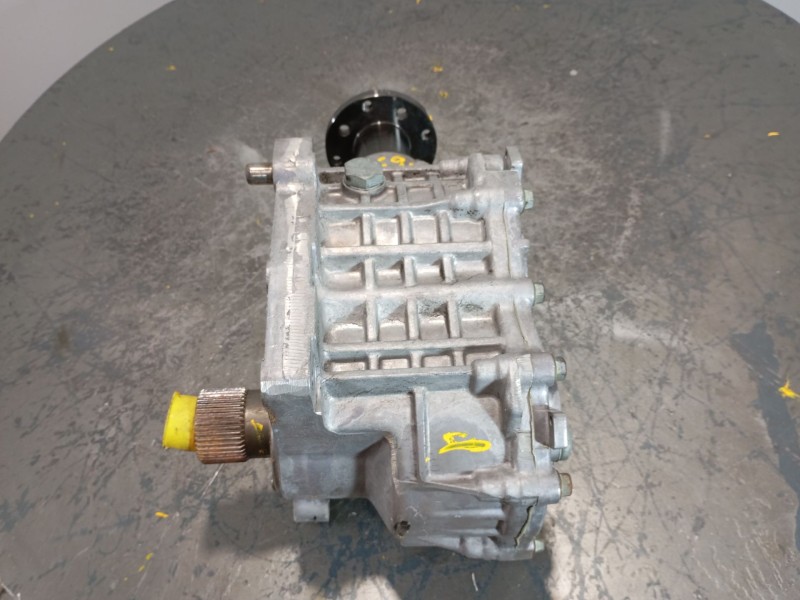 Recambio de caja transfer para hyundai santa fé ii (cm) 2.2 crdi 4x4 referencia OEM IAM 061054005  