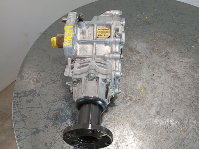 Recambio de caja transfer para hyundai santa fé ii (cm) 2.2 crdi 4x4 referencia OEM IAM 061054005  