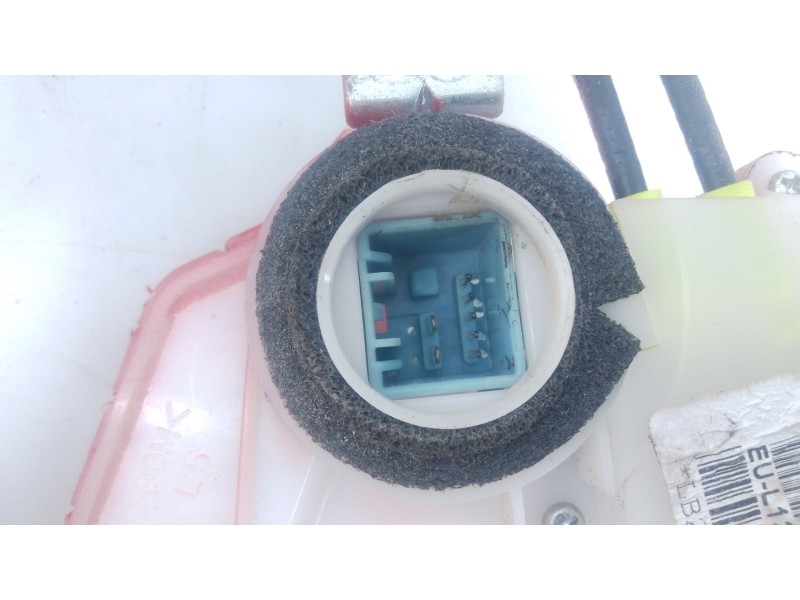 Recambio de cerradura puerta delantera izquierda para honda civic viii hatchback (fn, fk) 1.8 (fn1, fk2) referencia OEM IAM   