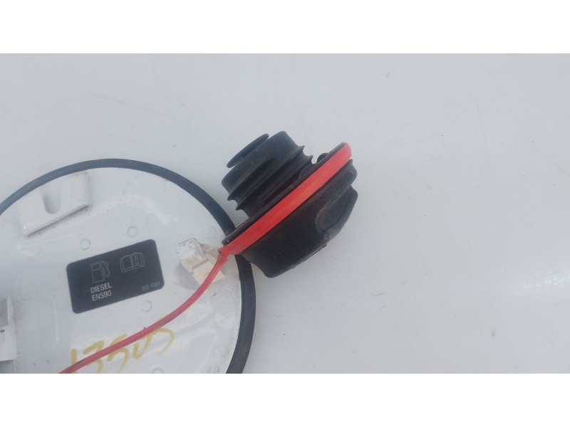 Recambio de tapa exterior combustible para opel corsa e (x15) 1.3 cdti (08, 68) referencia OEM IAM   