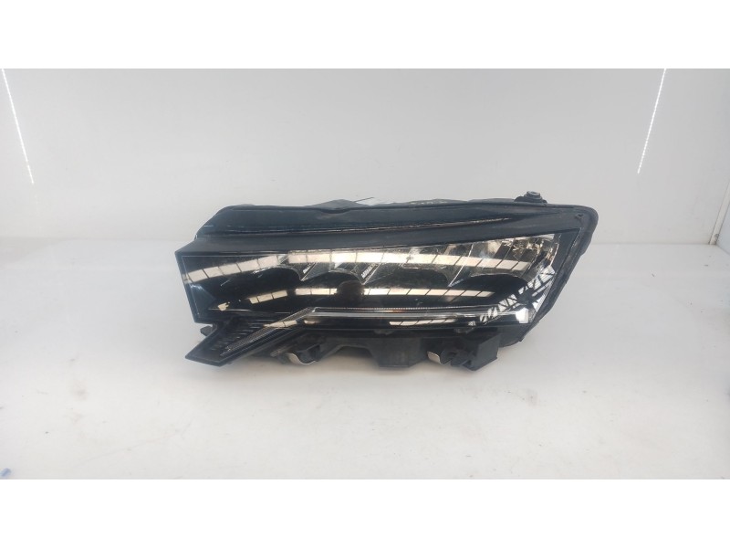 Recambio de faro izquierdo xenon para skoda octavia iv (nx3, nn3, pv3) 2.0 tdi referencia OEM IAM 5E4941009  