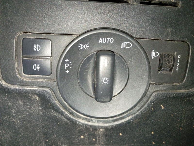 Recambio de mando luces para mercedes-benz vito furgoneta (w447) 111 cdi (447.601, 447.603, 447.605) referencia OEM IAM   