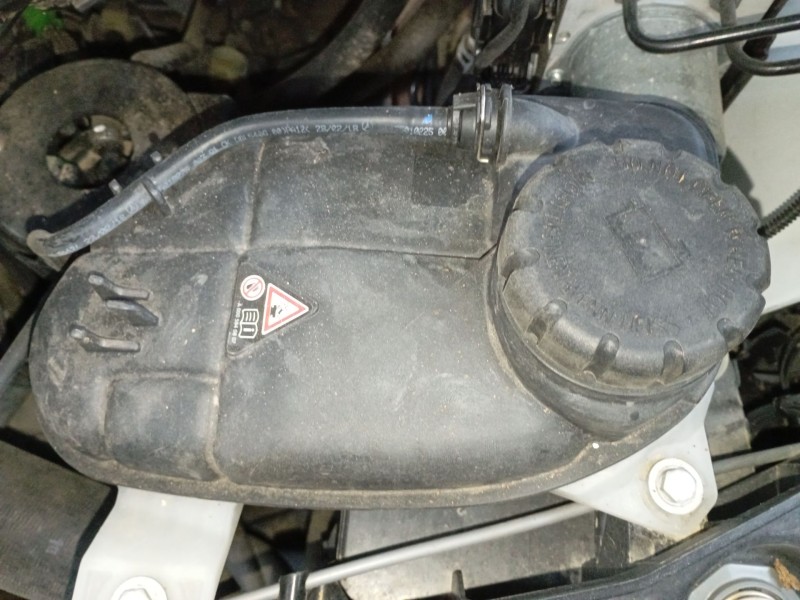 Recambio de deposito expansion para mercedes-benz vito furgoneta (w447) 111 cdi (447.601, 447.603, 447.605) referencia OEM IAM  