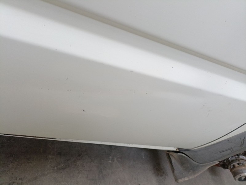Recambio de puerta delantera derecha para nissan terrano ii (r20) 2.7 td 4wd referencia OEM IAM   