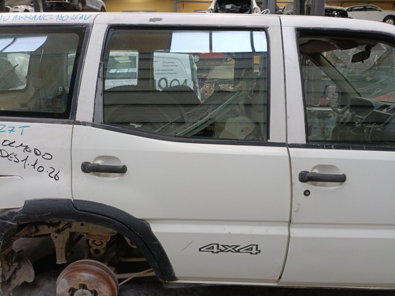 Recambio de puerta trasera derecha para nissan terrano ii (r20) 2.7 td 4wd referencia OEM IAM   