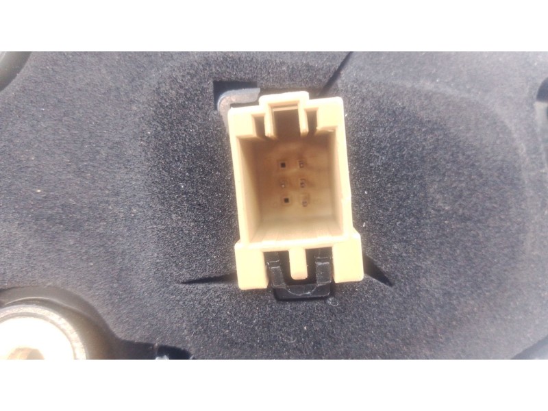 Recambio de piloto trasero derecho porton para skoda octavia iv (nx3, nn3, pv3) 2.0 tdi referencia OEM IAM   