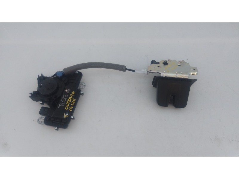 Recambio de cerradura maletero / porton para skoda octavia iv (nx3, nn3, pv3) 2.0 tdi referencia OEM IAM   