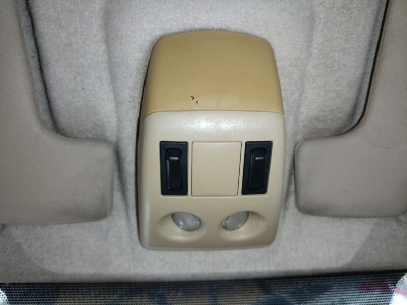 Recambio de luz interior para nissan terrano ii (r20) 2.7 td 4wd referencia OEM IAM   