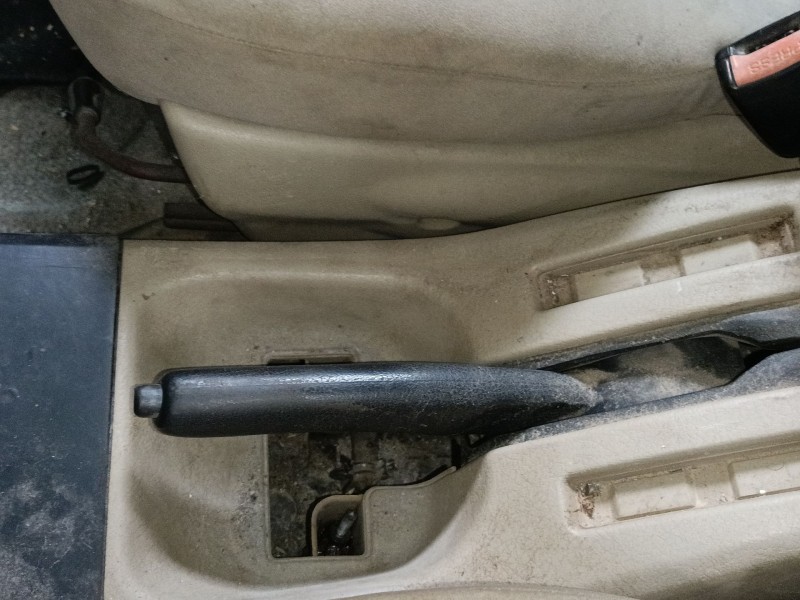 Recambio de palanca freno de mano para nissan terrano ii (r20) 2.7 td 4wd referencia OEM IAM   