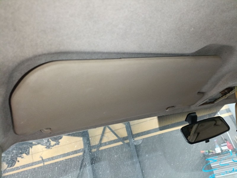 Recambio de parasol izquierdo para nissan terrano ii (r20) 2.7 td 4wd referencia OEM IAM   