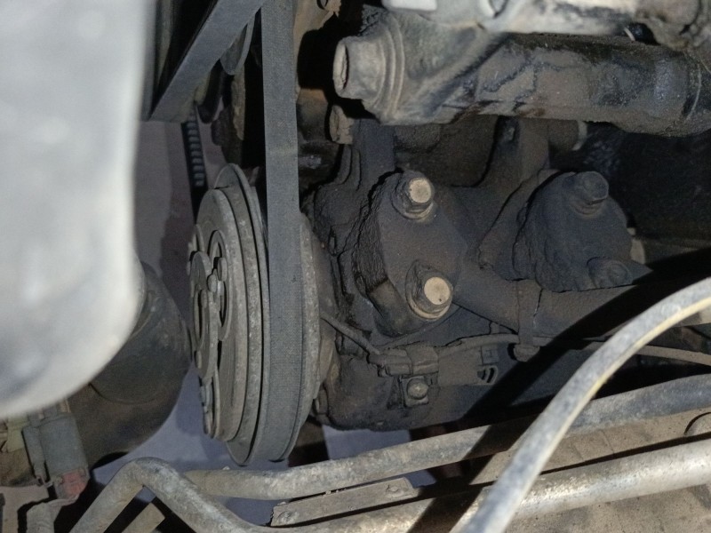 Recambio de compresor aire acondicionado para nissan terrano ii (r20) 2.7 td 4wd referencia OEM IAM   