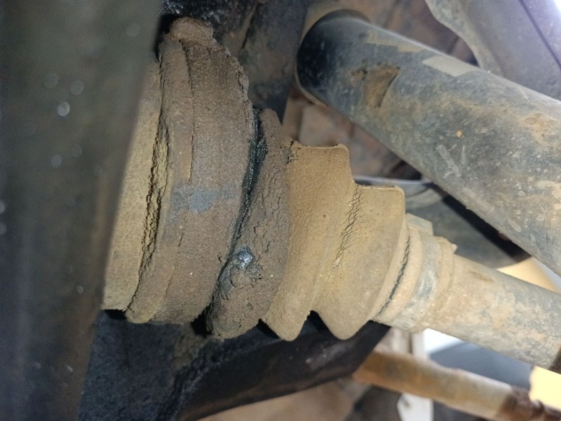 Recambio de transmision delantera derecha para nissan terrano ii (r20) 2.7 td 4wd referencia OEM IAM   
