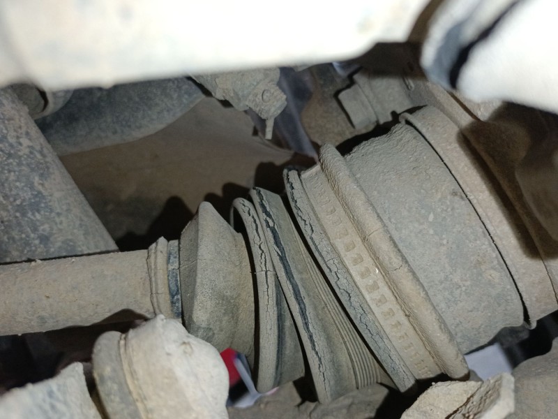 Recambio de transmision delantera izquierda para nissan terrano ii (r20) 2.7 td 4wd referencia OEM IAM   