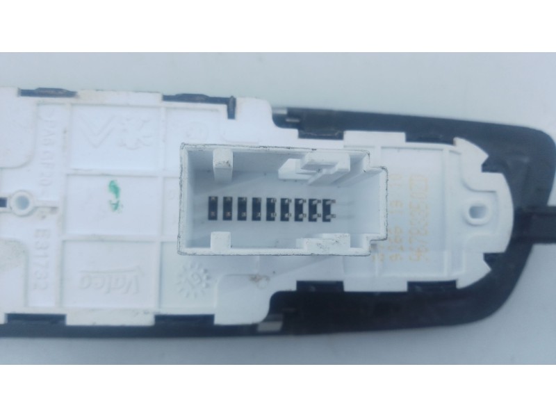 Recambio de mando elevalunas delantero izquierdo para citroën jumpy iii furgoneta (v_) 1.5 bluehdi 100 referencia OEM IAM   
