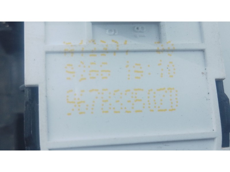 Recambio de mando elevalunas delantero izquierdo para citroën jumpy iii furgoneta (v_) 1.5 bluehdi 100 referencia OEM IAM   