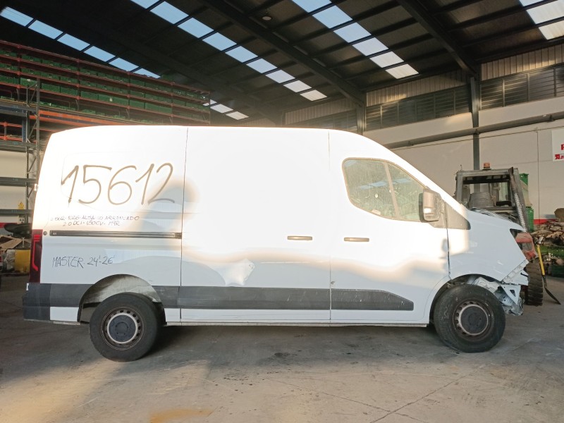 renault master blue dci 150 del año 2024