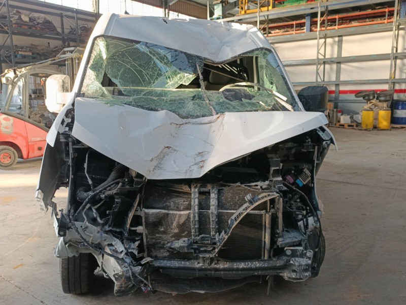 renault master blue dci 150 del año 2024