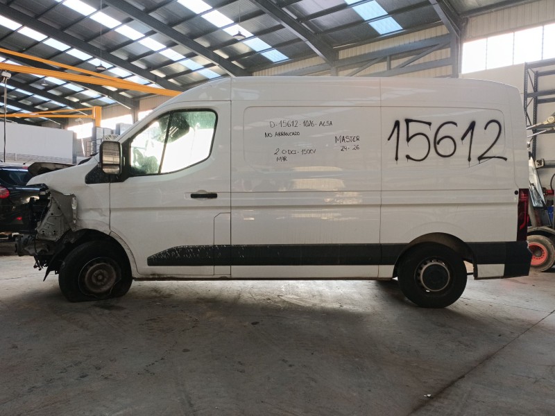 renault master blue dci 150 del año 2024