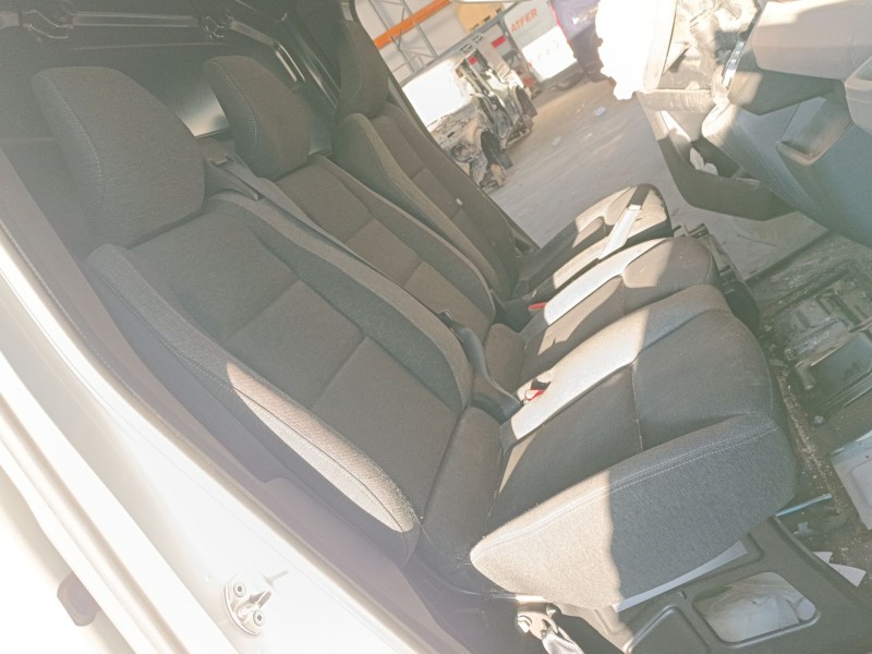 renault master blue dci 150 del año 2024