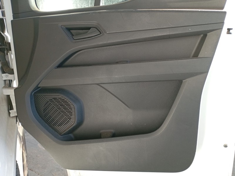 Recambio de guarnecido puerta delantera derecha para renault master blue dci 150 referencia OEM IAM   
